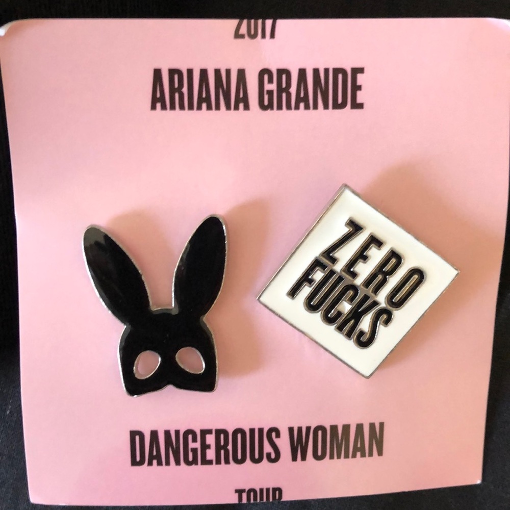 Ariana Grande Merch
